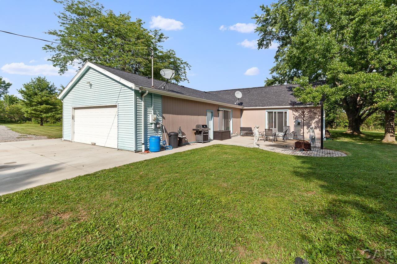 3909 Deerfield Road Adrian, MI 49221 - Photo 26 of 39 50087346-25.JPG