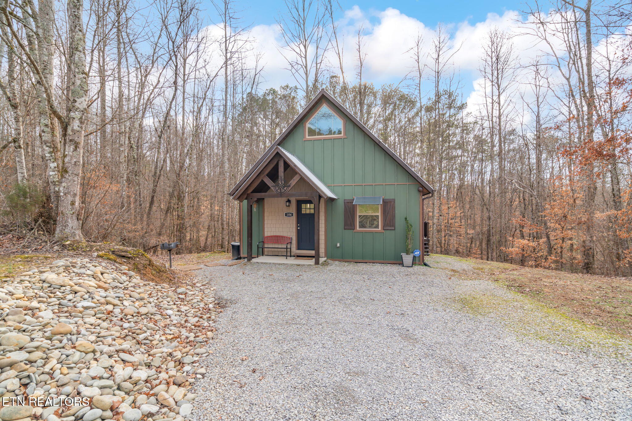 104 Highlands Road Tellico Plains, TN 37385 - Photo 5 of 48 5-web-or-mls-104 Highlands Bluff Road-32