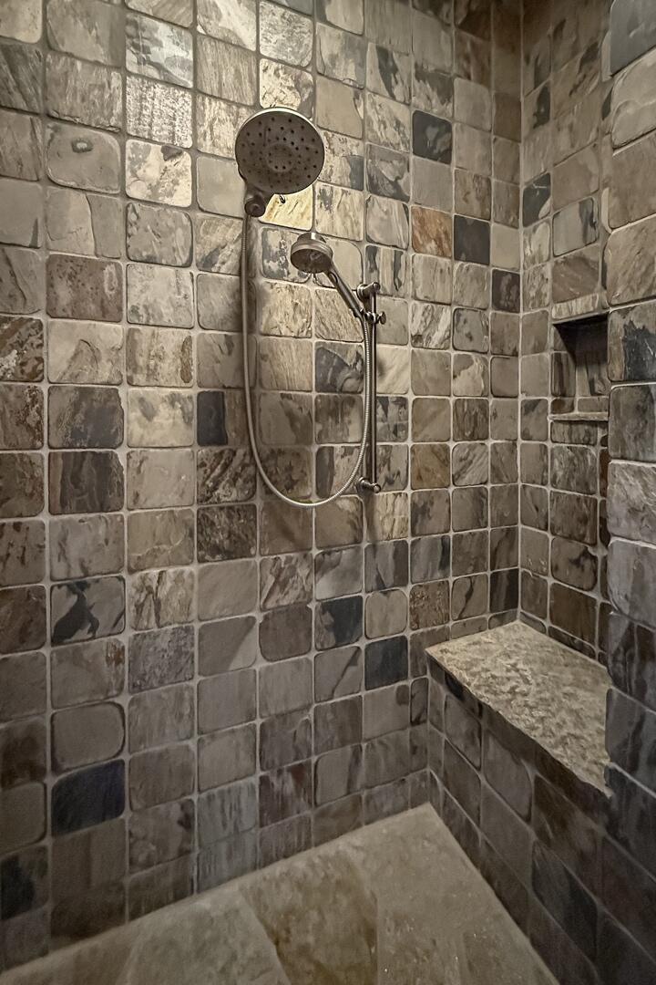 2401 East Rim Club Drive Payson, AZ 85541 - Photo 51 of 116 Primary shower