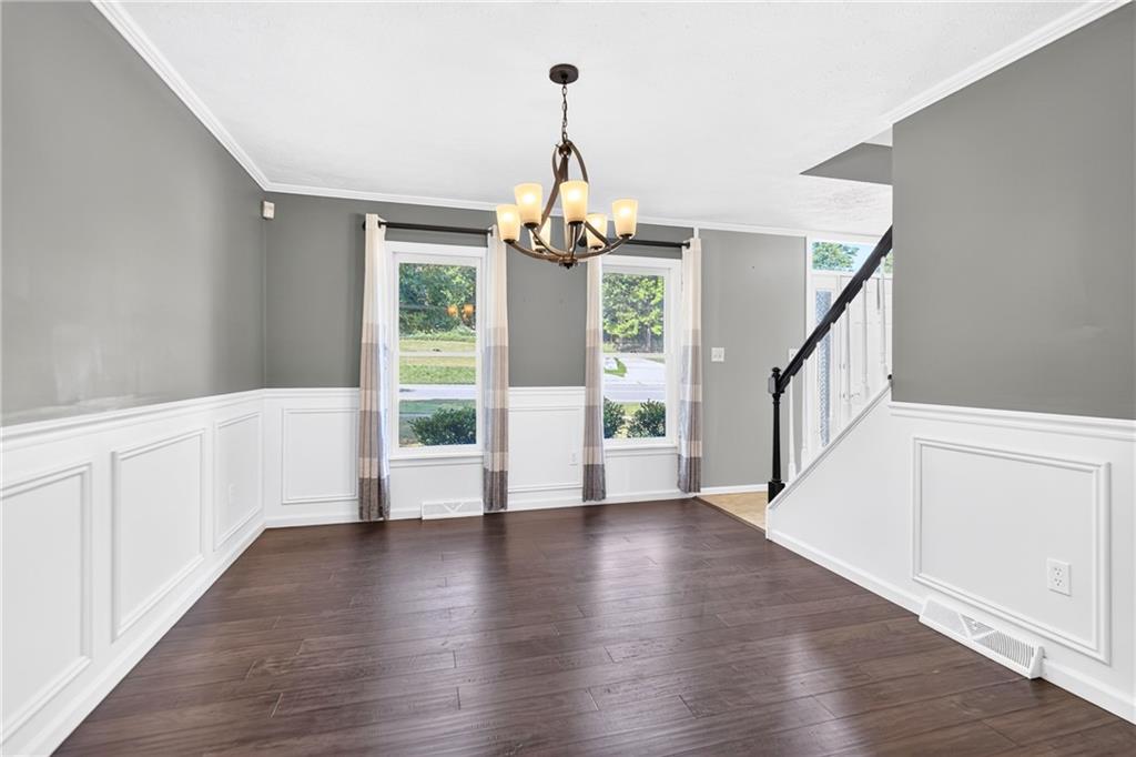 7020 Franklin Road Seven Fields, PA 16046 - Photo 7 of 41