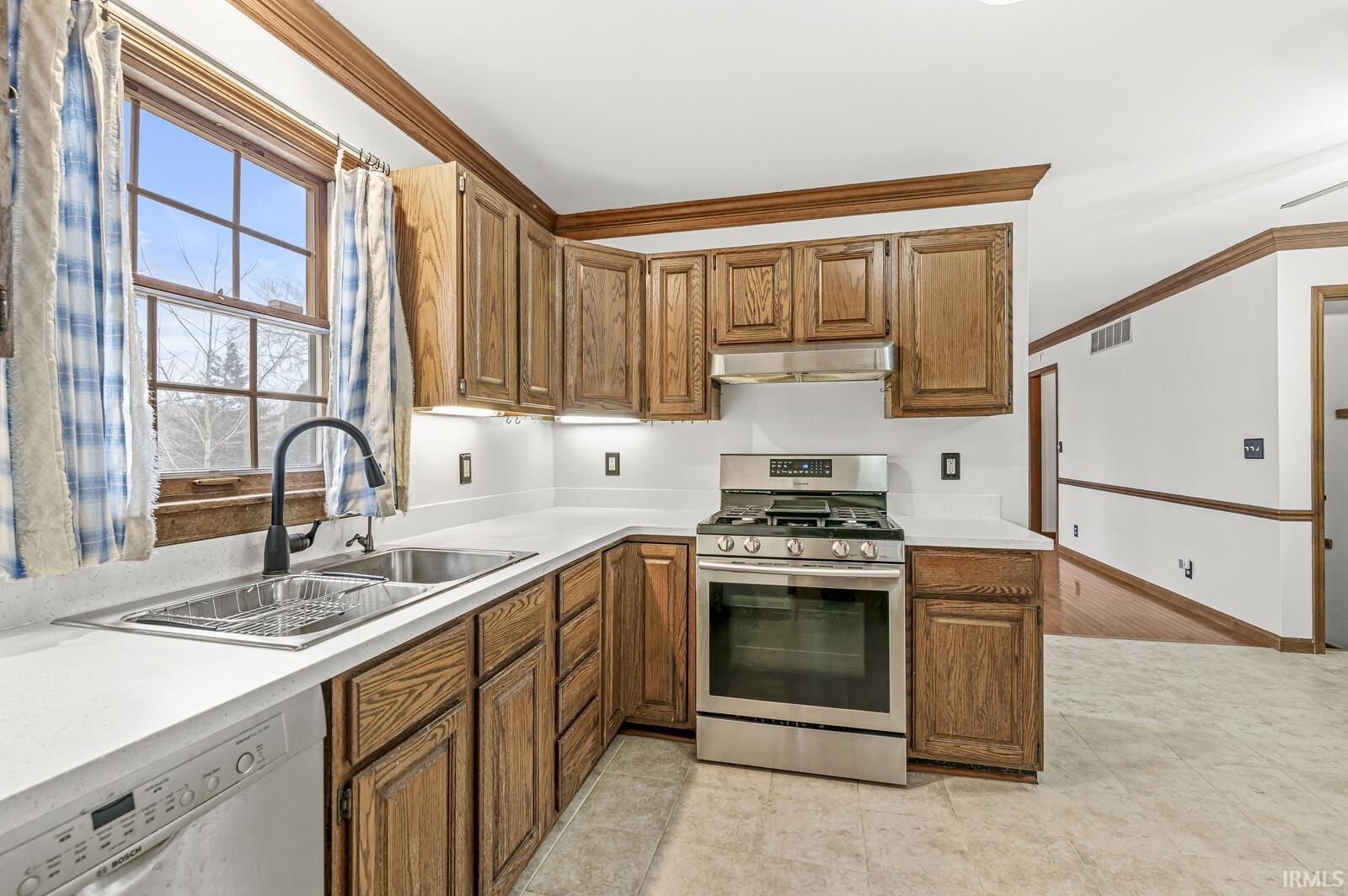 20520 Old Mill Road South Bend, IN 46637 - Photo 16 of 35 Gallery Image 16