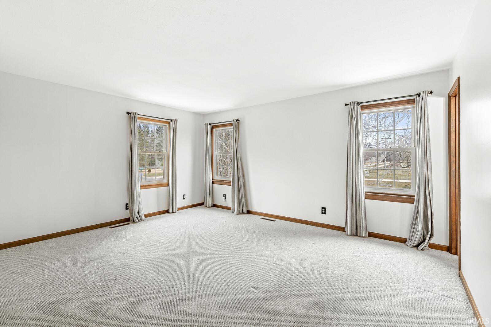 20520 Old Mill Road South Bend, IN 46637 - Photo 22 of 35 Gallery Image 22