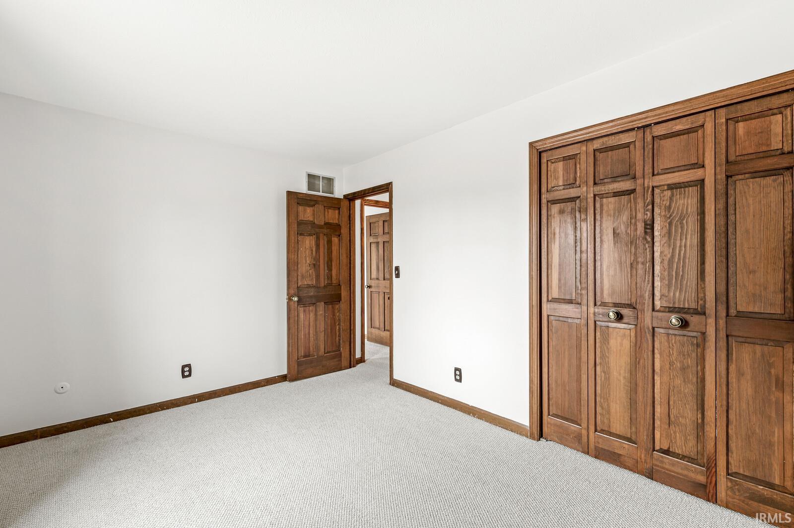 20520 Old Mill Road South Bend, IN 46637 - Photo 28 of 35 Gallery Image 28