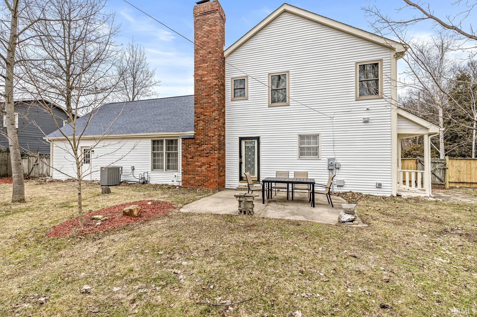 20520 Old Mill Road South Bend, IN 46637 - Photo 5 of 35 Gallery Image 5