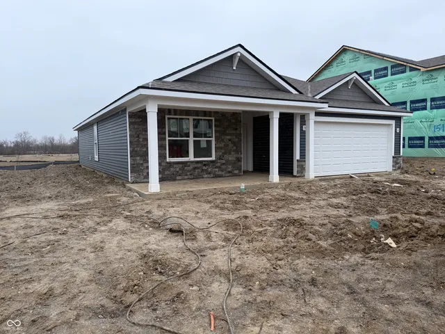 $299,900 | 6815 Henley Way, Indianapolis, IN 46221