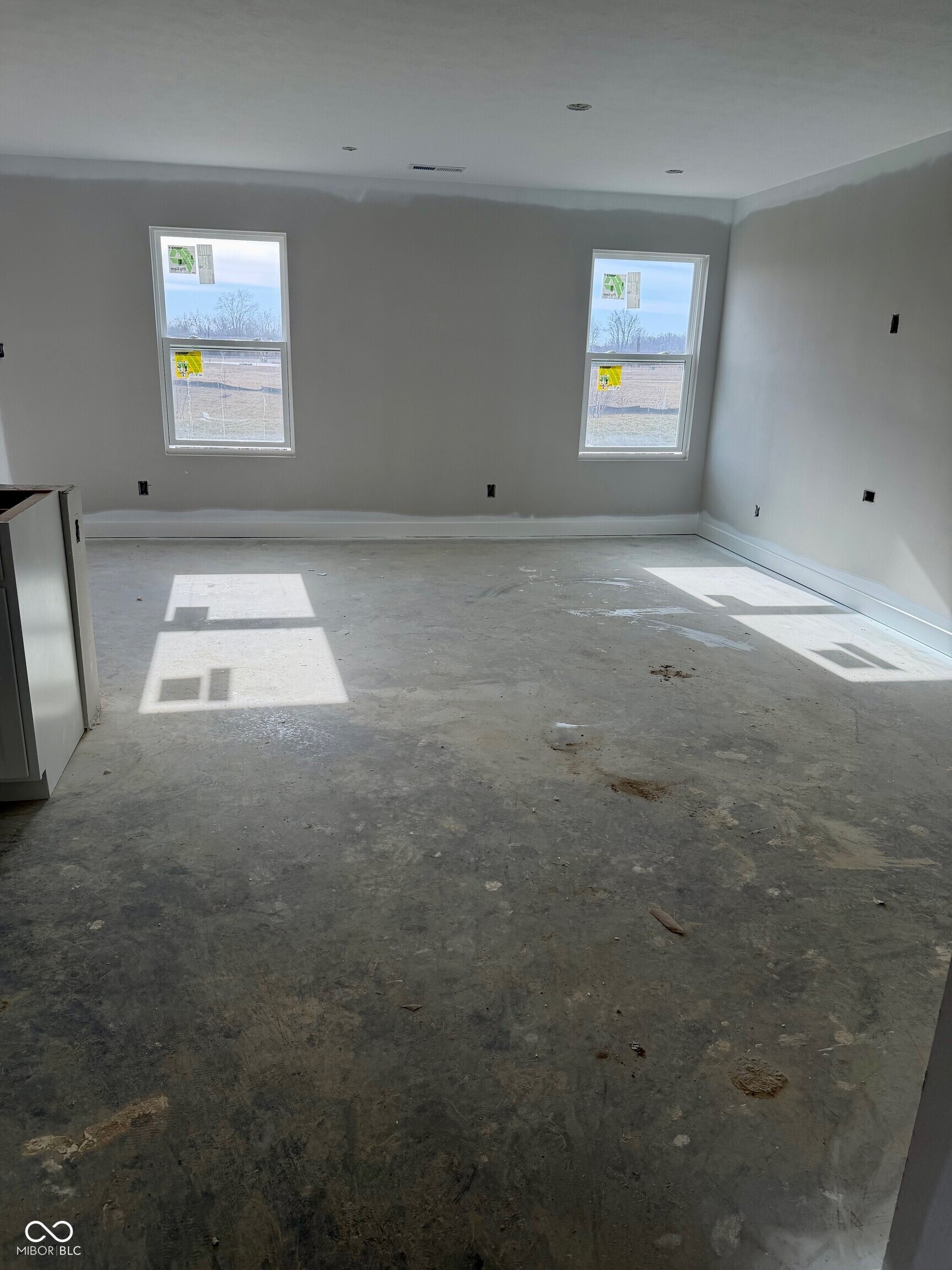 6815 Henley Way Indianapolis, IN 46221 - Photo 5 of 9