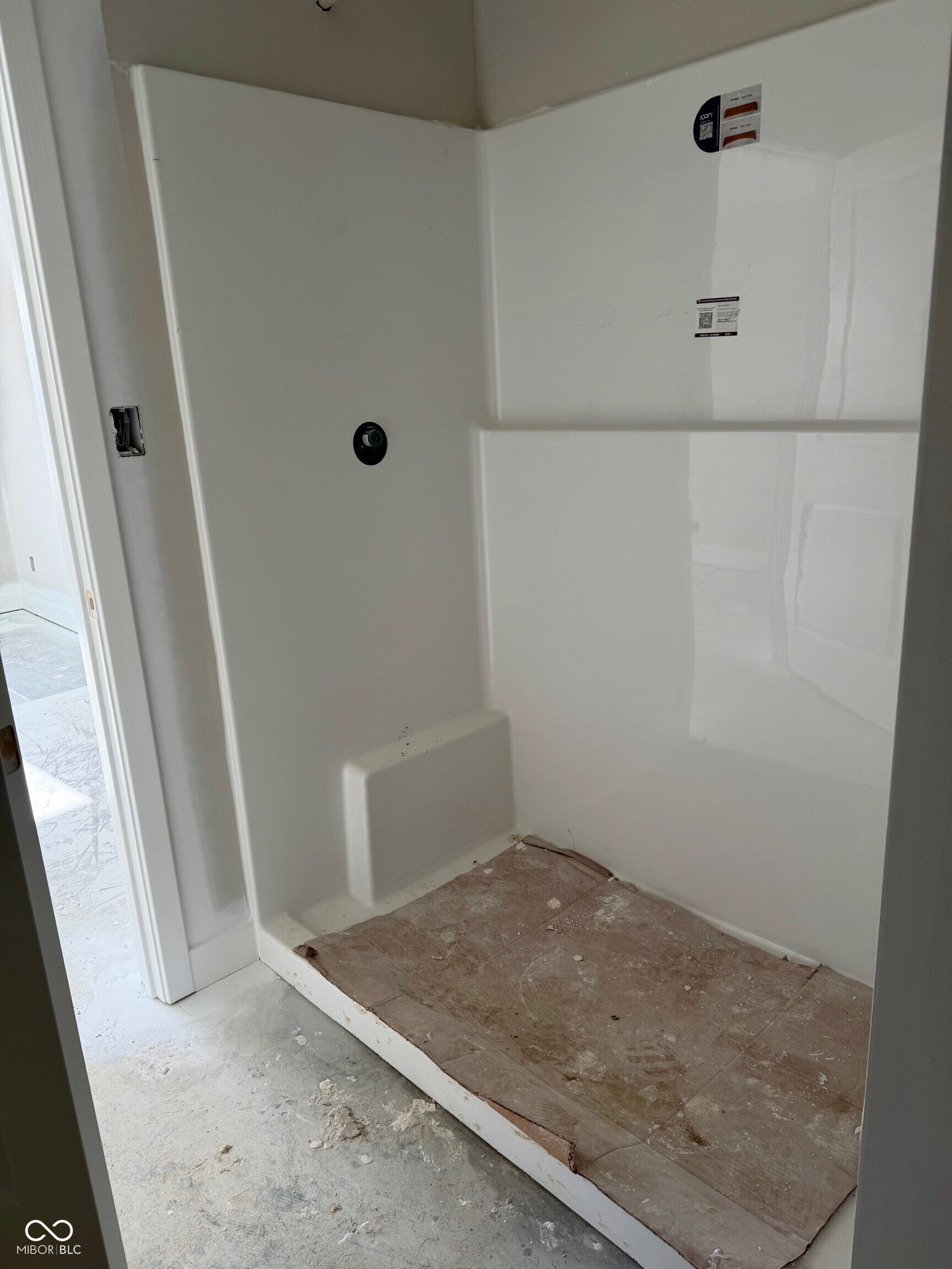 6815 Henley Way Indianapolis, IN 46221 - Photo 7 of 9