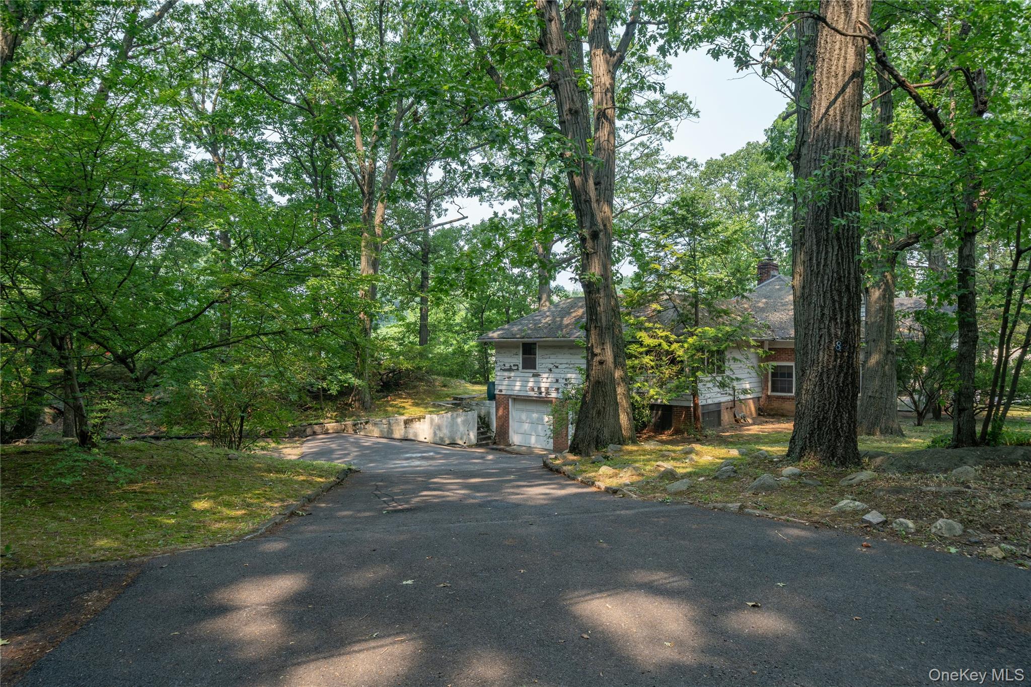 8 Rutland Road Bronxville, NY 10708 - Photo 3 of 37 8 Rutland Road