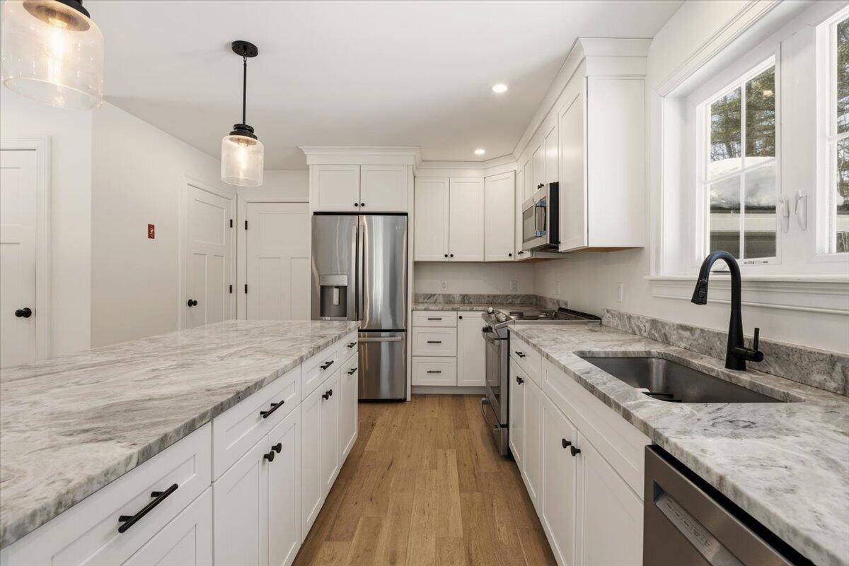 1 Talias Way Scarborough, ME 04074 - Photo 6 of 26 07-1 Talias Wy-7