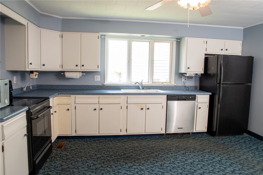 55 North Maple Street Warsaw, NY 14569 - Photo 5 of 33 Kitchen
