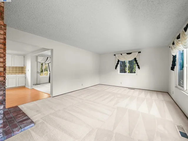 $950,000 | 1800 Weir Drive, Hayward, CA 94541