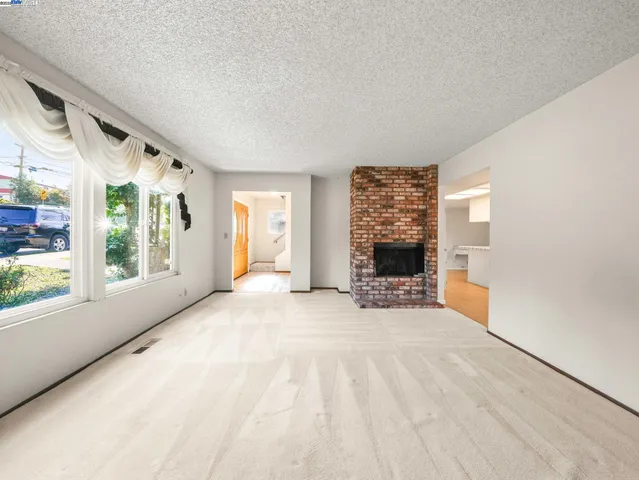 $950,000 | 1800 Weir Drive, Hayward, CA 94541