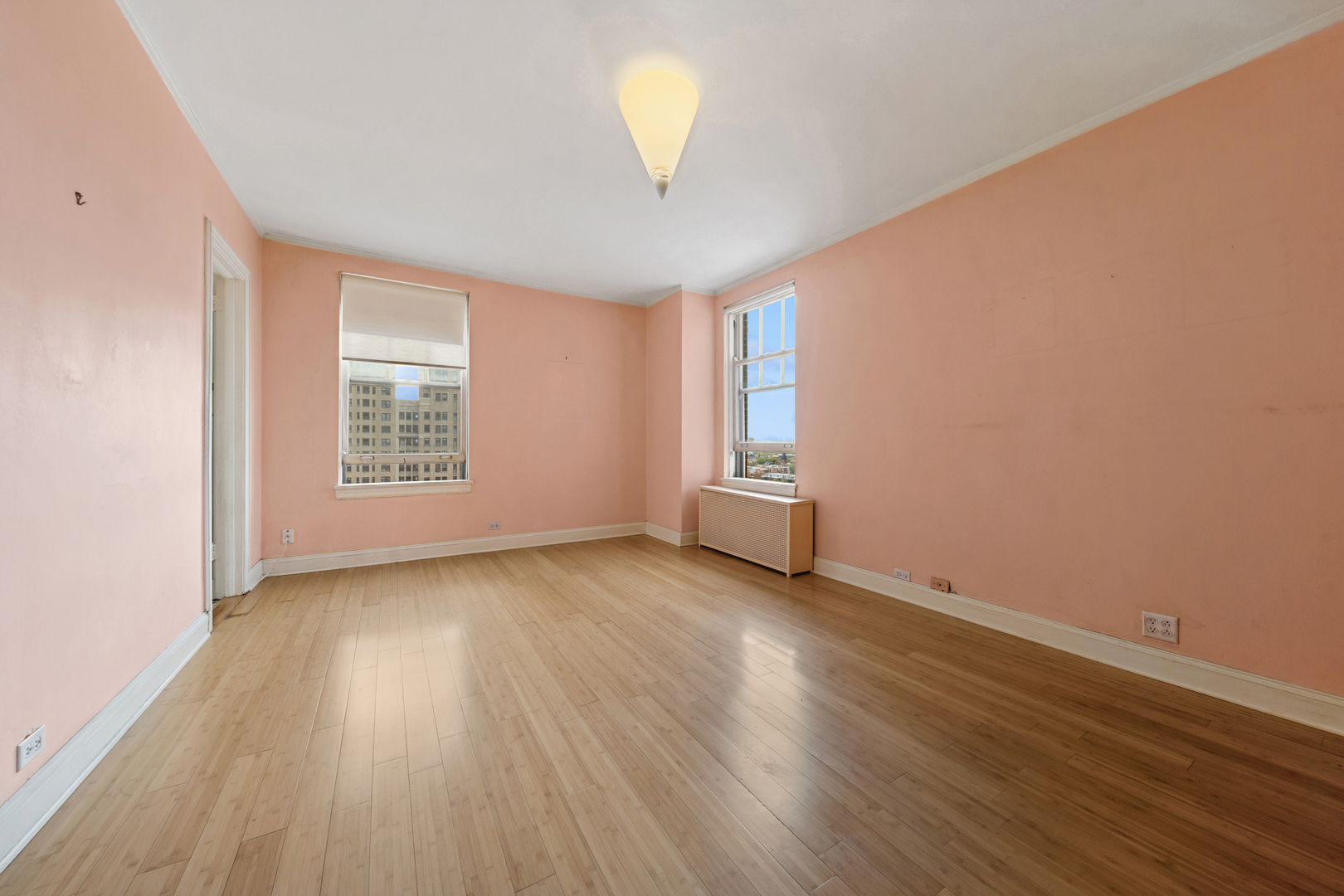 2440 North Lakeview Avenue, Unit 11D Chicago, IL 60614 - Photo 10 of 21