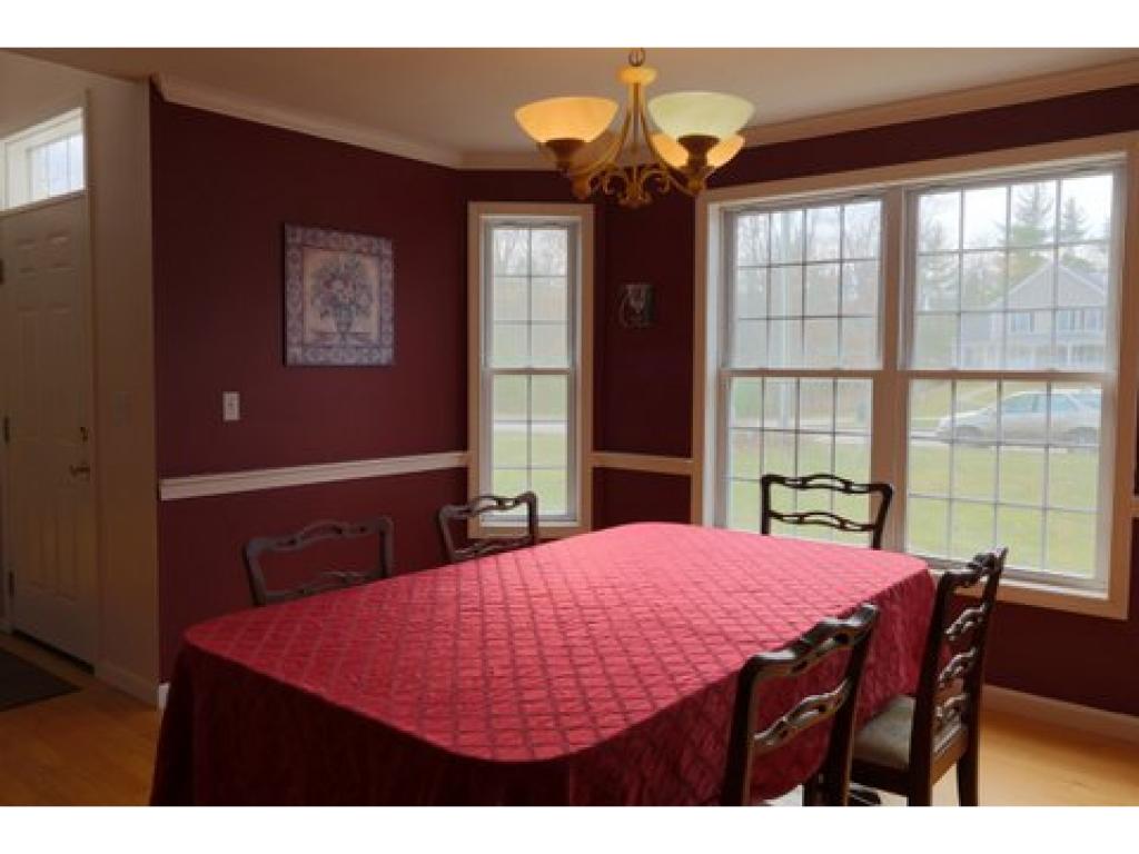 144 South Ridge Drive Manchester, NH 03109 - Photo 9 of 23 Gallery Image 9