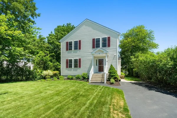 $659,900 | 29 Station Street, Stoughton, MA 02072