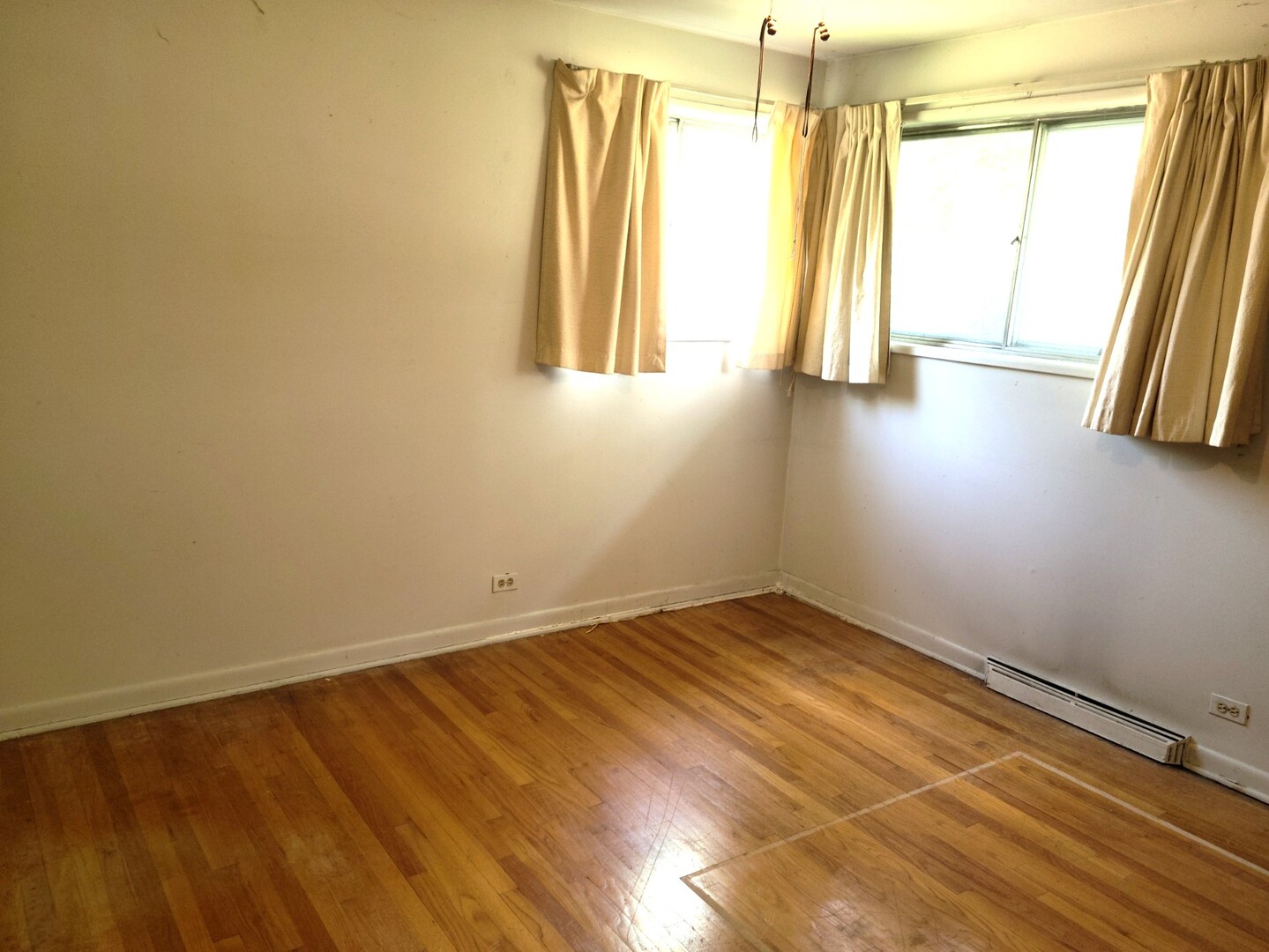 218 Princeton Street Addison, IL 60101 - Photo 16 of 30 Gallery Image 16