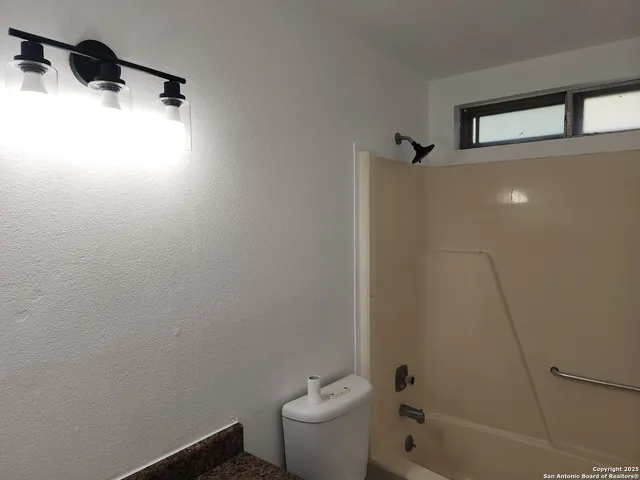 $1,450 | 4163 Freestone Street, San Antonio, TX 78222