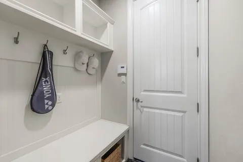 $950,000 | 15504 Cabrillo Way, Austin, TX 78738