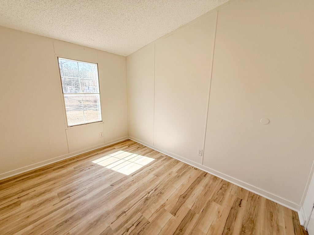 13275 Oral Oaks Road Victoria, VA 23974 - Photo 15 of 26 Gallery Image 15