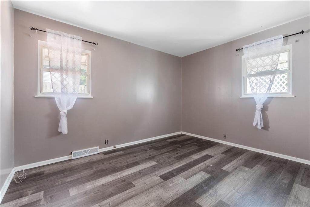323 Eastman Road Chesterfield, IN 46017 - Photo 15 of 19