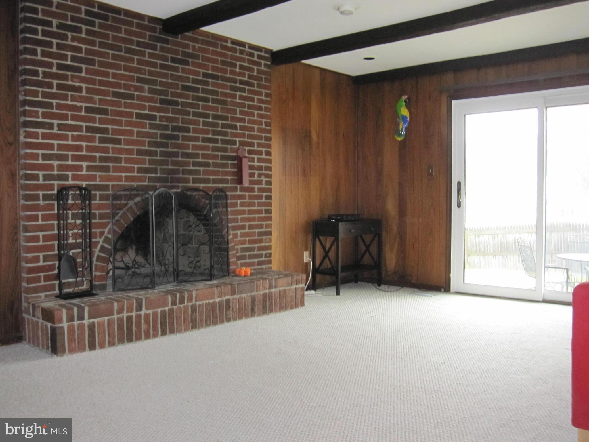 2947 Birchtree Lane Silver Spring, MD 20906 - Photo 12 of 25 Family Room