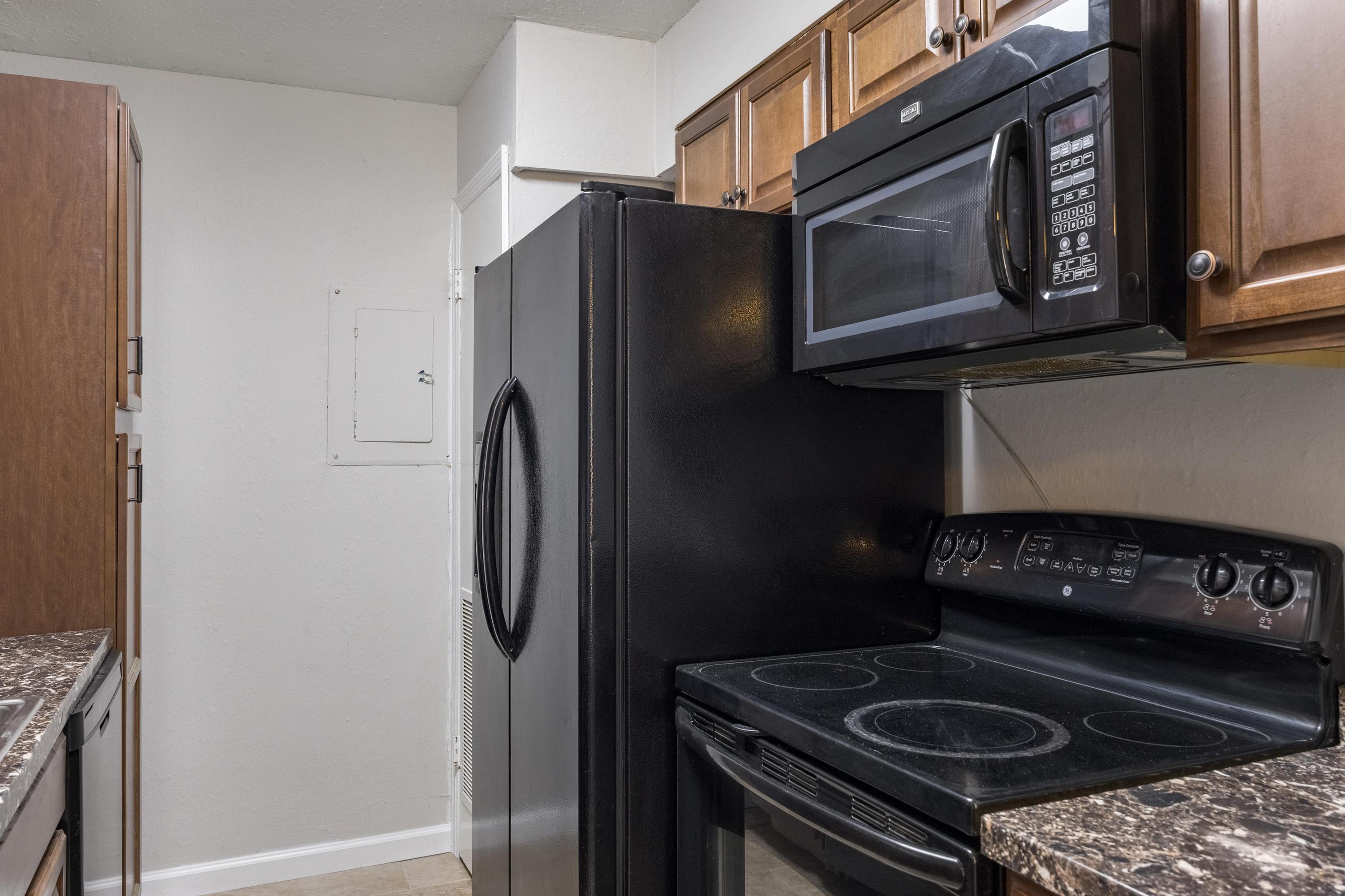 900 Mountain Creek Road, Unit E71 Chattanooga, TN 37405 - Photo 15 of 46 2026_02_February_900_Mountain_Creek_Rd_0