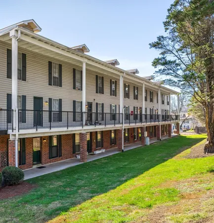 $139,999 | 900 Mountain Creek Road, Unit E71, Chattanooga, TN 37405