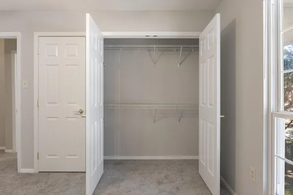 $139,999 | 900 Mountain Creek Road, Unit E71, Chattanooga, TN 37405