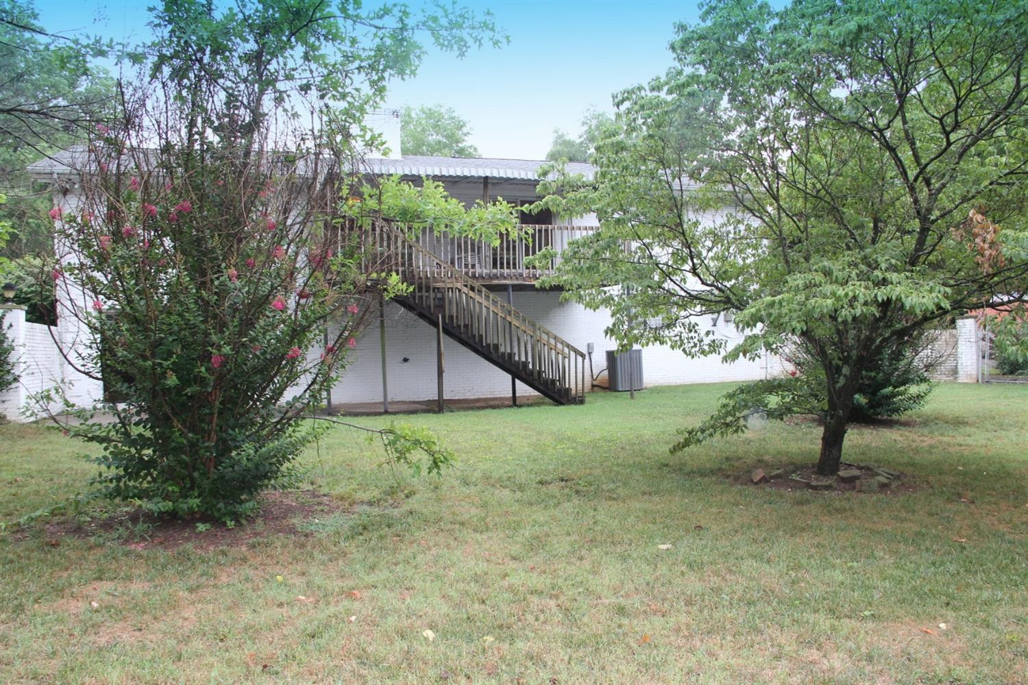 1006 Castleton Way Lexington, KY 40517 - Photo 33 of 34 Photo 33