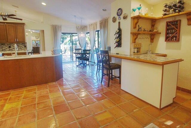 10212 Canoe Brook Circle Boca Raton, FL 33498 - Photo 9 of 32 kitchen