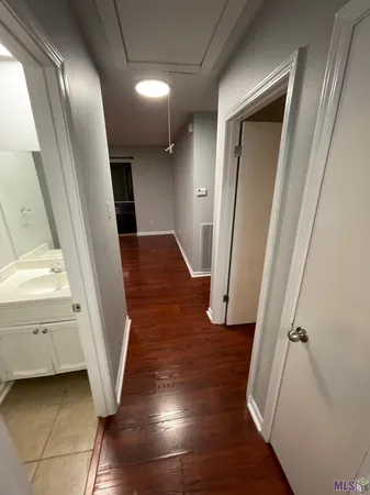 $875 | 5124 Brightside View Drive, Unit 3, Baton Rouge, LA 70820