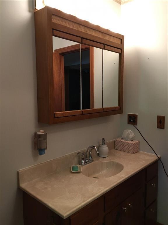 95 Morrill Road Belmont, ME 04952 - Photo 16 of 28 Bathroom