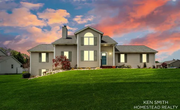 $449,900 | 5131 Windybrook Drive Southwest, Grandville, MI 49418