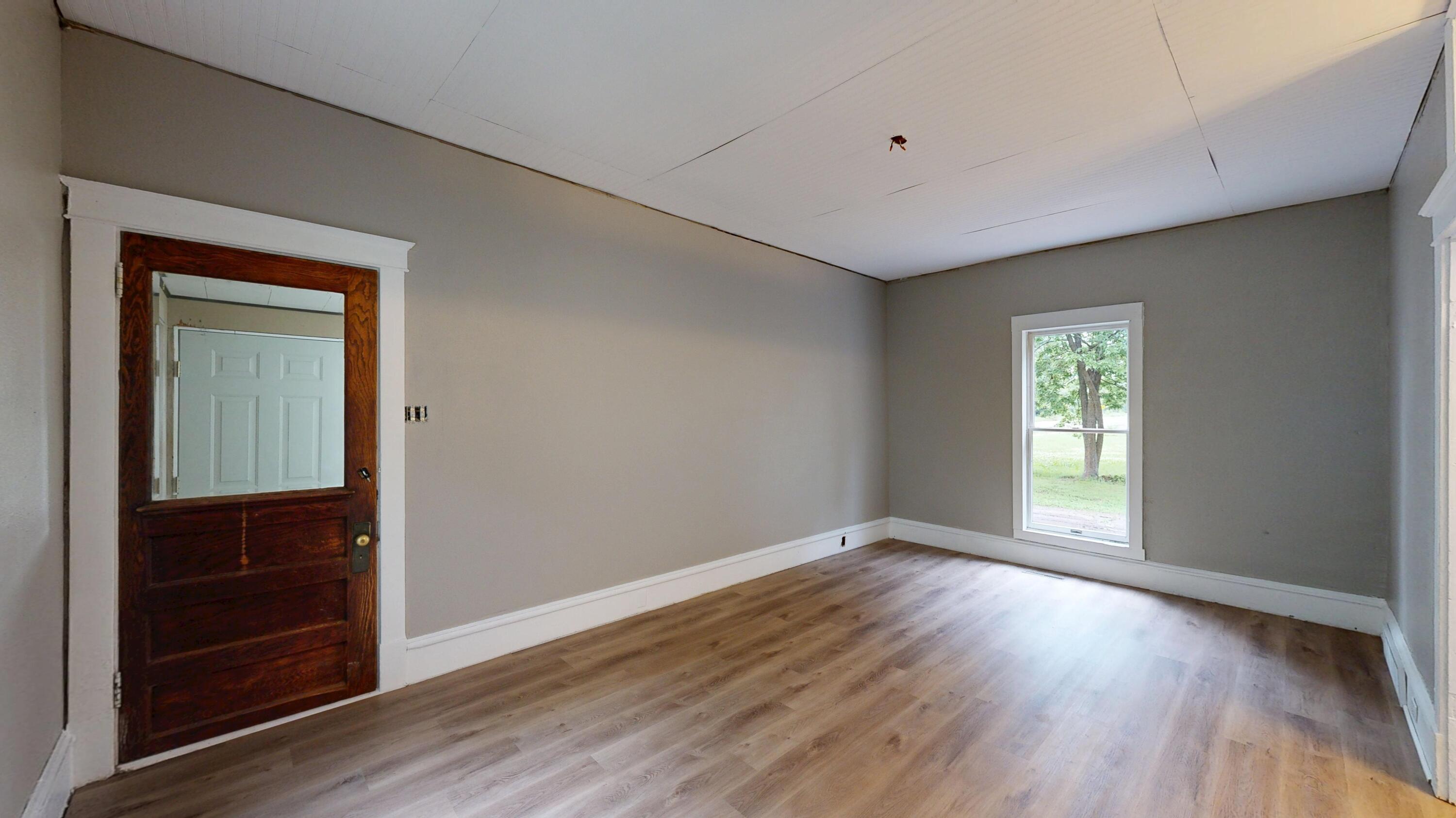 709 Wolcott Street Sparta, WI 54656 - Photo 11 of 38 Living Room