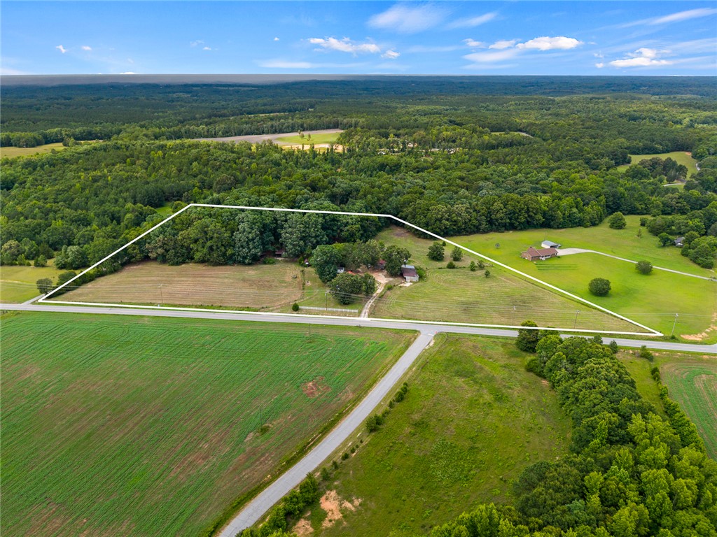 2045 Shady Grove Road Belton, SC 29627 - Photo 9 of 15 Gallery Image 9