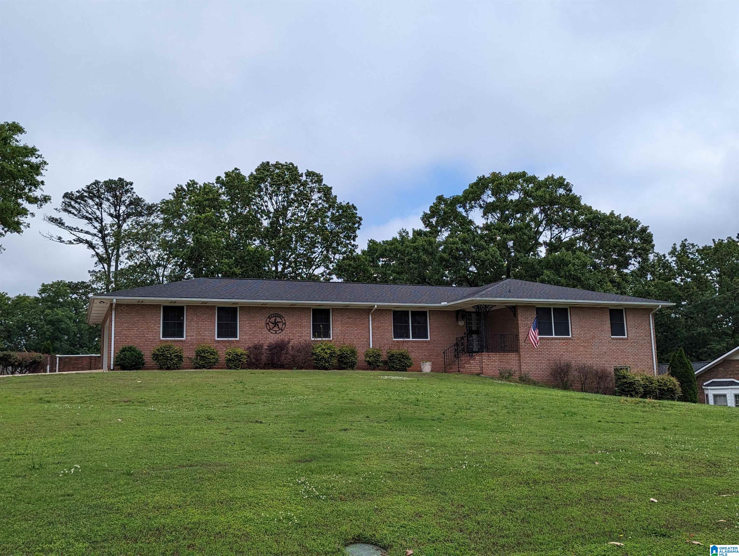 500 Hillyer High Road Anniston, AL 36207 - Photo 1 of 56