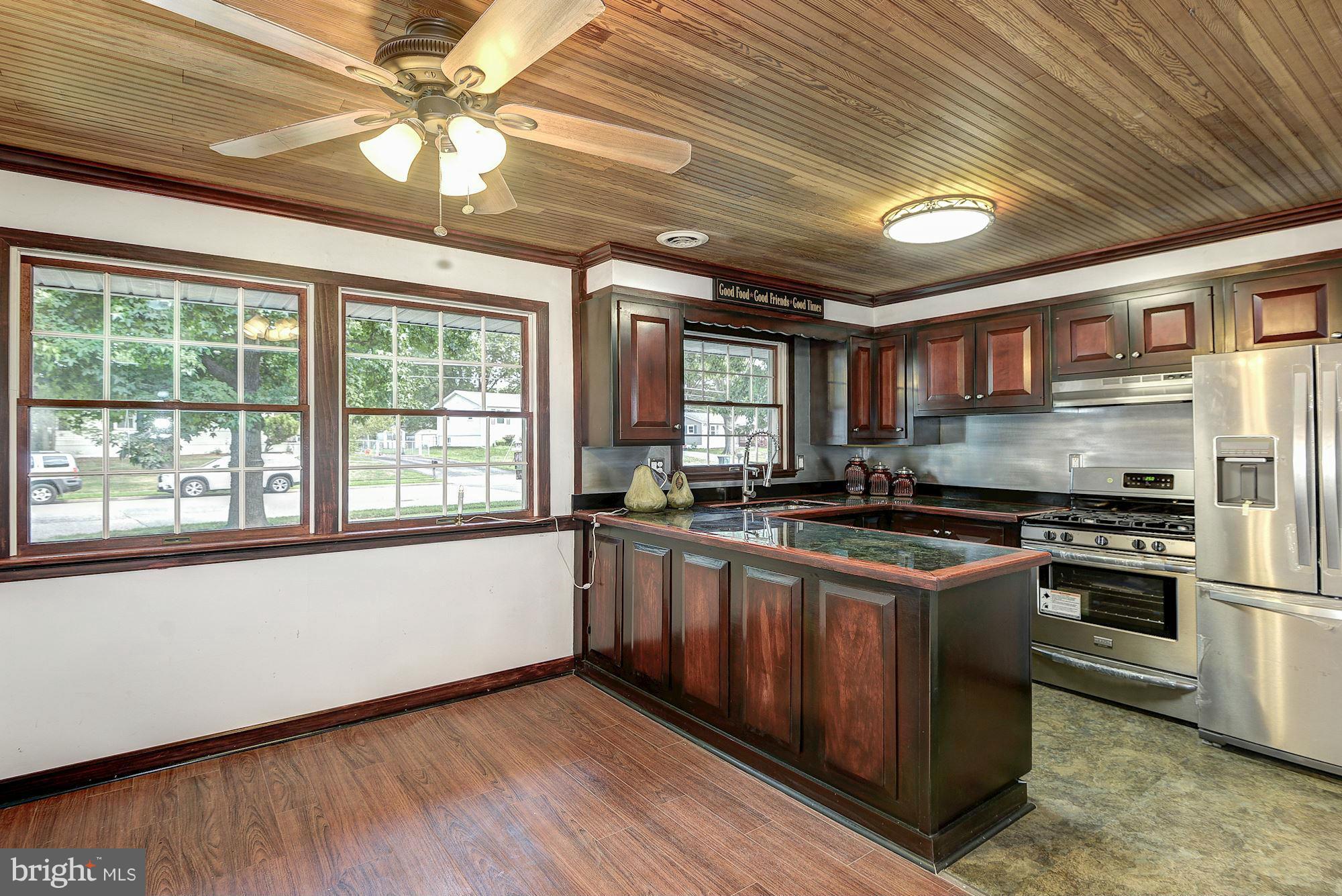 8104 Frye Road Alexandria, VA 22309 - Photo 3 of 21 Kitchen