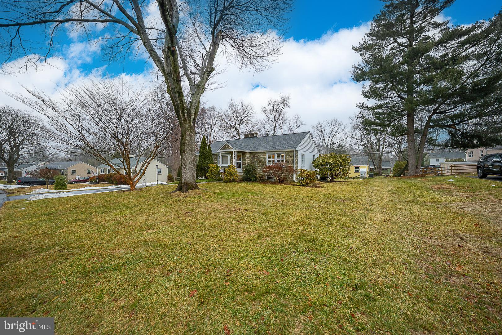 329 St James Road West Chester, PA 19380 - Photo 41 of 46