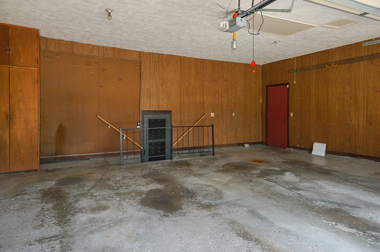 126 South Orr Drive Normal, IL 61761 - Photo 46 of 46 a view of empty room