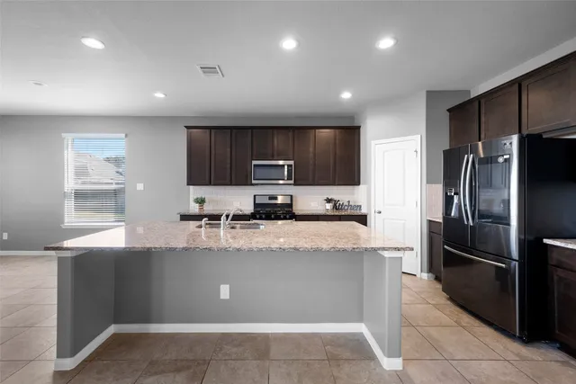 $2,900 | 21674 Tea Tree Olive Place, Porter, TX 77365