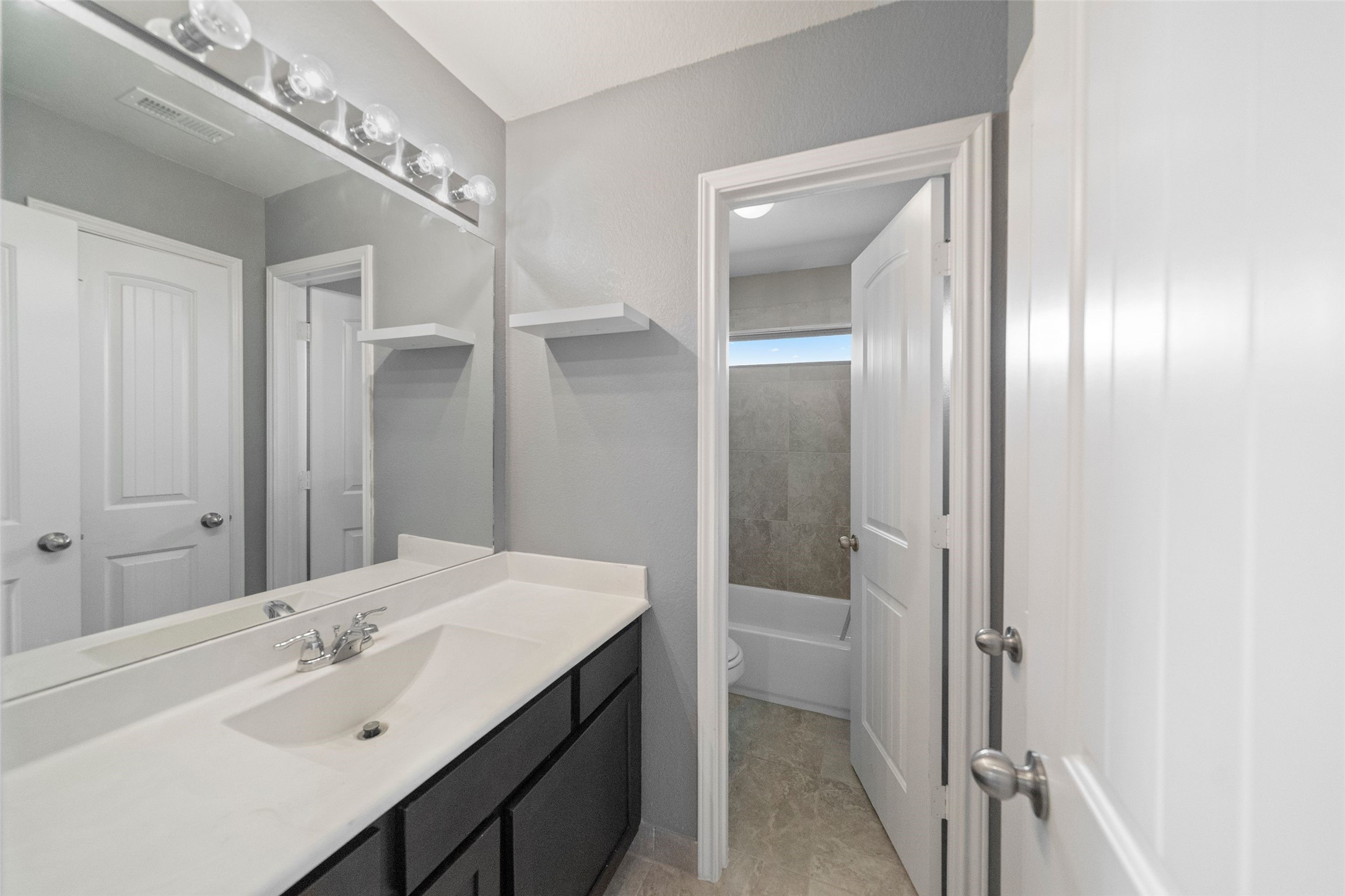 21674 Tea Tree Olive Place Porter, TX 77365 - Photo 19 of 24 1 full bathroom upstairs!