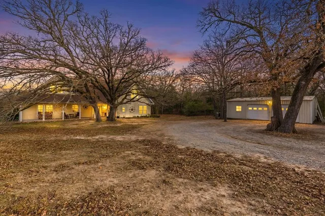 $949,900 | 1801 Private Road 3340, Greenville, TX 75402