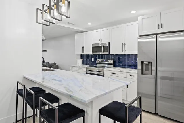 $3,300 | 12726 Peconic Court, Wellington, FL 33414