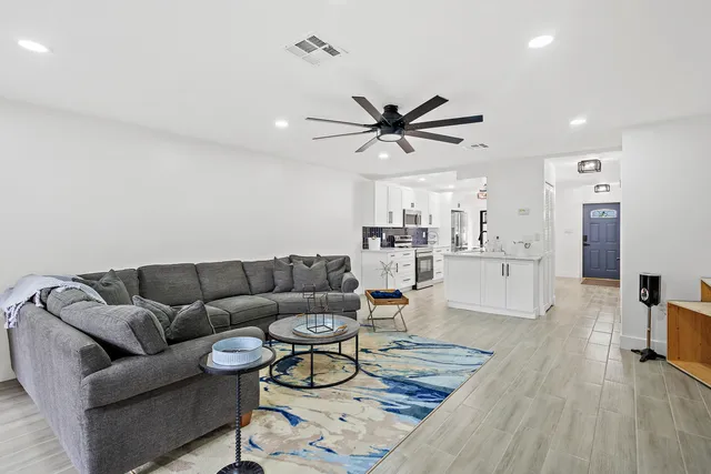 $3,300 | 12726 Peconic Court, Wellington, FL 33414