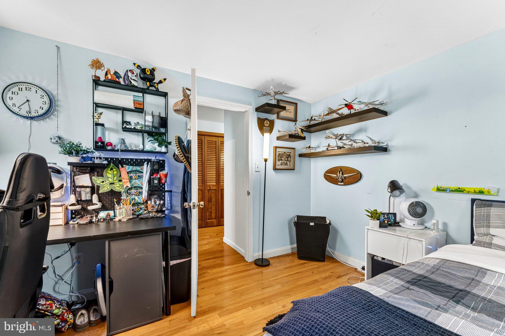 69 Manners Road Ringoes, NJ 08551 - Photo 29 of 42 Charming workspace with creative flair.