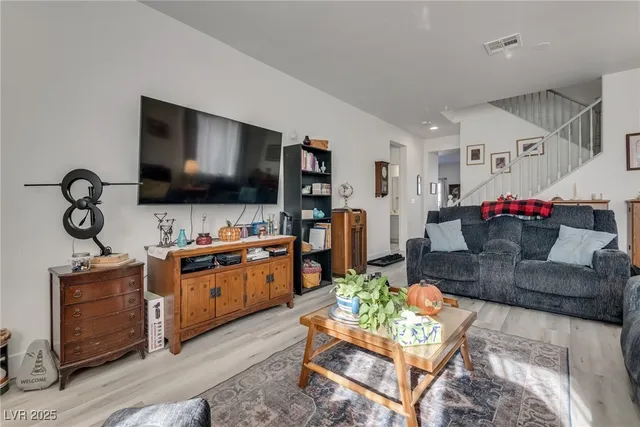 $465,000 | 3764 Prairie Orchid Avenue, North Las Vegas, NV 89081