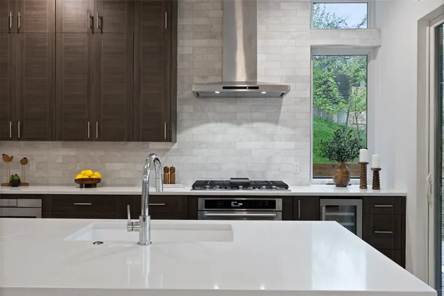 $1,150,000 | 900 South 2nd Street, Unit 20, Austin, TX 78704