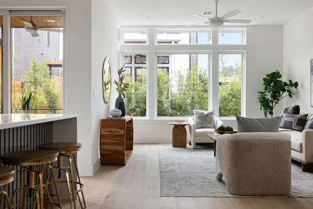 $1,150,000 | 900 South 2nd Street, Unit 20, Austin, TX 78704