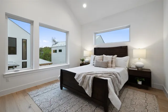 $1,150,000 | 900 South 2nd Street, Unit 20, Austin, TX 78704