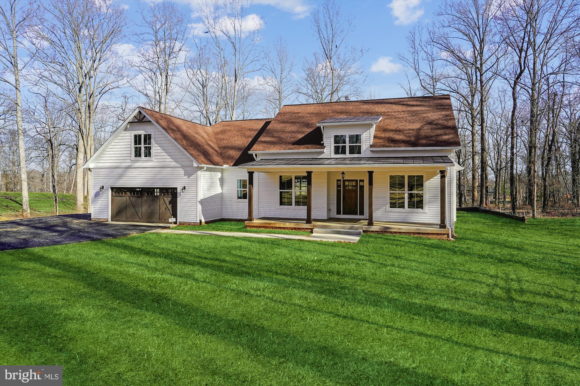 2412 Mountain Road Haymarket, VA 20169 - Photo 4 of 52 FRONT